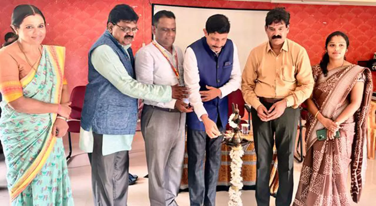 ಐತಿಹಾಸಿಕ ಸ್ಮಾರಕ, ಅವಶೇಷಗಳ ರಕ್ಷಣೆ ಎಲ್ಲರ ಜವಾಬ್ದಾರಿ: ತಾರಾನಾಥ ಗಟ್ಟಿ ಕಾಪಿಕಾಡು ಐತಿಹಾಸಿಕ ಸ್ಮಾರಕ, ಅವಶೇಷಗಳ ರಕ್ಷಣೆ ಎಲ್ಲರ ಜವಾಬ್ದಾರಿ: ತಾರಾನಾಥ ಗಟ್ಟಿ ಕಾಪಿಕಾಡು