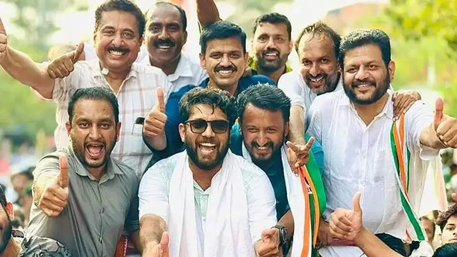 ಕೇರಳ | ಮಹಿಳೆಯರೊಂದಿಗೆ ಕಾಂಗ್ರೆಸ್ ಯುವ ಶಾಸಕನ ಅನುಚಿತ ವರ್ತನೆ: ಗಾಡ್ ಫಾದರ್ ಗಳಿಗೆ ಮುಜುಗರ!