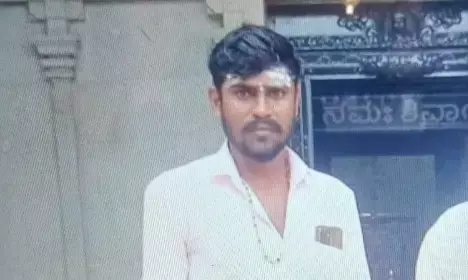 ಹುಬ್ಬಳ್ಳಿ | ಕ್ಷುಲ್ಲಕ ಕಾರಣಕ್ಕೆ ಮಗನಿಂದಲೇ ತಂದೆಗೆ ಚಾಕು ಇರಿತ