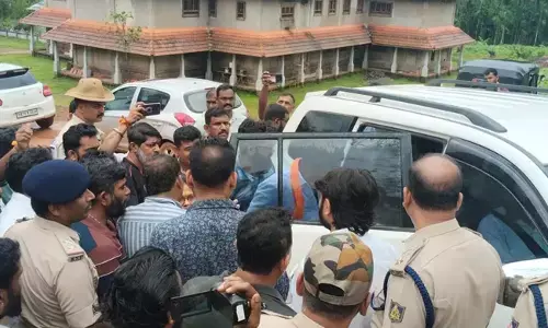 ಮಹೇಶ್ ಶೆಟ್ಟಿ ತಿಮರೋಡಿ ಬಂಧನದ ವೇಳೆ ಕರ್ತವ್ಯಕ್ಕೆ ಅಡ್ಡಿ: ಬೆಳ್ತಂಗಡಿ ಠಾಣೆಯಲ್ಲಿ ಗಿರೀಶ್ ಮಟ್ಟಣ್ಣನವರ್ ಜಯಂತ್.ಟಿ ಸೇರಿ ಹಲವರ ವಿರುದ್ಧ ಪ್ರಕರಣ ದಾಖಲು