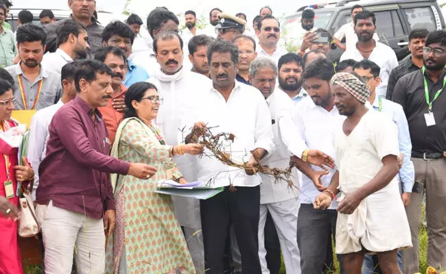 ಮಳೆ ಹಾನಿ ಪ್ರದೇಶಗಳಿಗೆ ಸಚಿವ ರಹೀಮ್ ಖಾನ್ ಭೇಟಿ : ಸರ್ವೆ ಮಾಡಿ ವರದಿ ಸಲ್ಲಿಸಲು ಅಧಿಕಾರಿಗಳಿಗೆ ಸೂಚನೆ