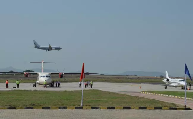 ಮಹಾರಾಷ್ಟ್ರ | ರನ್ ವೇ ನಲ್ಲೇ ಹೊಂಡ; ನಾಂದೇಡ್ ವಿಮಾನನಿಲ್ದಾಣ ಬಂದ್