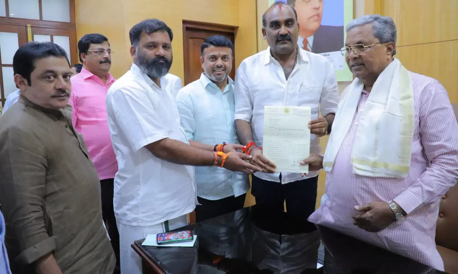 ಕರಾವಳಿಯಲ್ಲಿ ಮಳೆ ಹಾನಿಗೆ ವಿಶೇಷ ಪರಿಹಾರ ನೀಡುವಂತೆ ಸಿಎಂಗೆ ಮನವಿ