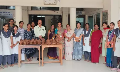 ಕಲಬುರಗಿ | ಪರಿಸರ ರಕ್ಷಣೆಗೆ ಪರಿಸರ ಸ್ನೇಹಿ ಗಣಪ ಸ್ಥಾಪಿಸಿ: ಡಾ.ರಾಜೇಂದ್ರ ಕೊಂಡಾ