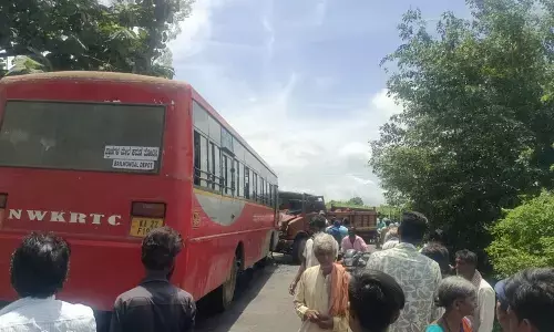 ಬೈಲಹೊಂಗಲ | ಸಾರಿಗೆ ಬಸ್-ಮಿನಿ ಲಾರಿ ನಡುವೆ ಅಪಘಾತ; ಹಲವರಿಗೆ ಗಾಯ