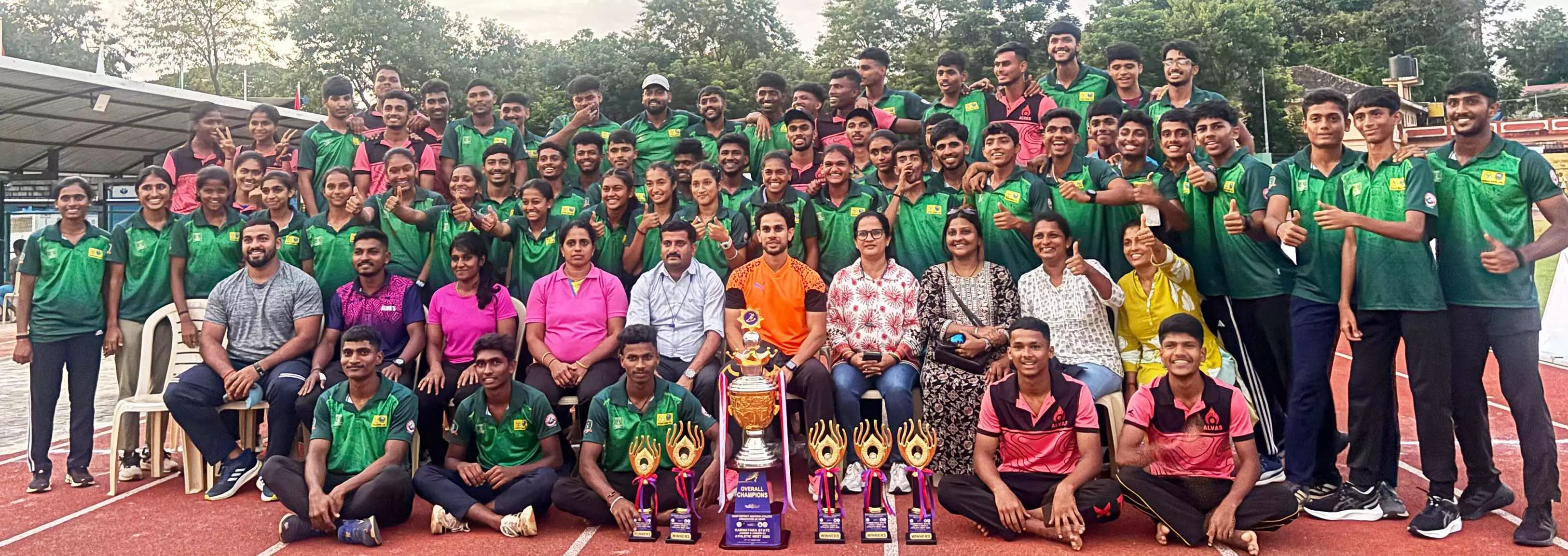ಕರ್ನಾಟಕ ರಾಜ್ಯ ಜೂನಿಯರ್, 23 ವರ್ಷದೊಳಗಿನ ಕ್ರೀಡಾಕೂಟ: ದ.ಕ. ಜಿಲ್ಲೆ ಸಮಗ್ರ ಚಾಂಪಿಯನ್; 4 ವಿಭಾಗಗಳಲ್ಲಿ ತಂಡ ಪ್ರಶಸ್ತಿ ಕರ್ನಾಟಕ ರಾಜ್ಯ ಜೂನಿಯರ್, 23 ವರ್ಷದೊಳಗಿನ ಕ್ರೀಡಾಕೂಟ: ದ.ಕ. ಜಿಲ್ಲೆ ಸಮಗ್ರ ಚಾಂಪಿಯನ್; 4 ವಿಭಾಗಗಳಲ್ಲಿ ತಂಡ ಪ್ರಶಸ್ತಿ