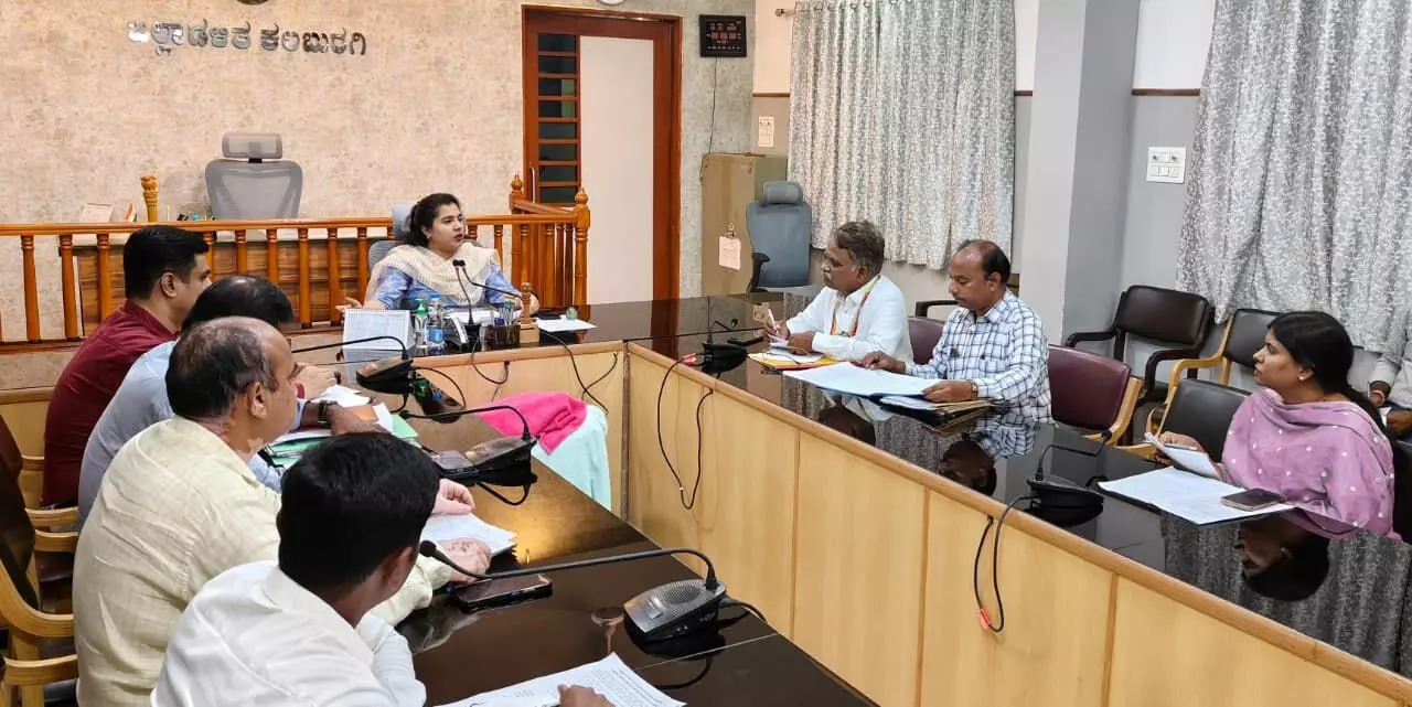 ಕಲಬುರಗಿ | ಮಾನಸಿಕ ಖಿನ್ನತೆಗೆ ಒಳಗಾಗದಂತೆ ಮಕ್ಕಳಿಗೆ ಆಪ್ತ ಸಮಾಲೋಚನೆ ನಡೆಸಿ: ಡಿ.ಸಿ ಬಿ.ಫೌಝಿಯಾ ತರನ್ನುಮ್