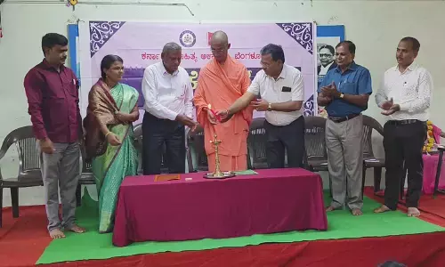 ಬೀದರ್ | ಸಾಹಿತ್ಯದಲ್ಲಿನ ಶಬ್ದಗಳು ಭಾವನೆಗೆ ಸಮನಾಗಿರಬೇಕು : ಸ್ವಾತ್ಮಾನಂದ ಗಿರಿ ಸ್ವಾಮೀಜಿ