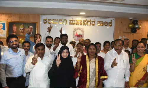 ಕಲಬುರಗಿ | ಮೇಯರ್ ಆಗಿ ವರ್ಷಾ ಜಾನೆ, ಉಪ ಮೇಯರ್ ಆಗಿ ತೃಪ್ತಿ ಅವರು ಅಧಿಕಾರ ಸ್ವೀಕಾರ