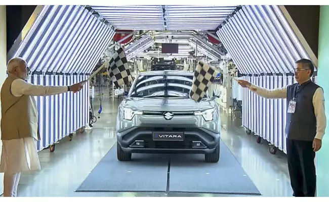 100 ದೇಶಗಳಿಗೆ ಭಾರತದ ಇಲೆಕ್ಟ್ರಿಕ್ ಕಾರುಗಳ ರಫ್ತು: ಮೋದಿ