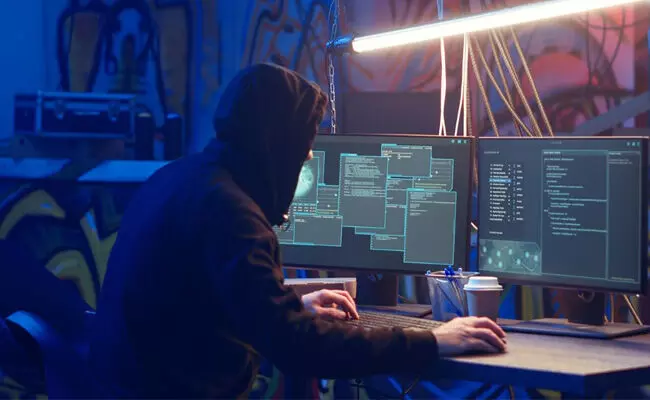 ಥಾಣೆ: ಸೈಬರ್ ಕ್ರೈಂ ವಿರುದ್ಧ ಹೋರಾಟ; ‘ಸೈಬರ್ ವಾರಿಯರ್ಸ್’ ನೇಮಕ ಥಾಣೆ: ಸೈಬರ್ ಕ್ರೈಂ ವಿರುದ್ಧ ಹೋರಾಟ; ‘ಸೈಬರ್ ವಾರಿಯರ್ಸ್’ ನೇಮಕ