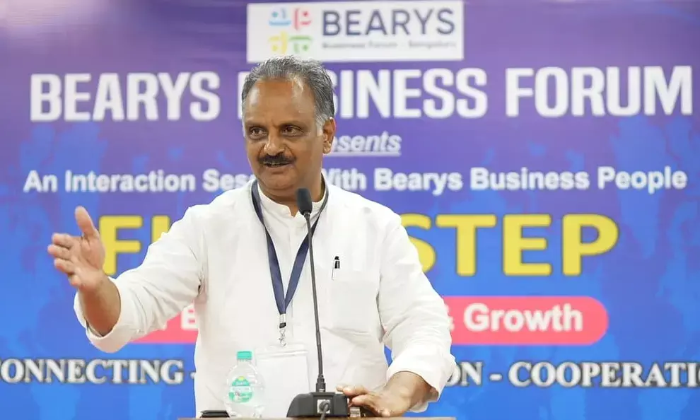 ವ್ಯಾಪಾರ ನೀತಿಯಲ್ಲಿ ರಾಜಿ ಮಾಡಿಕೊಳ್ಳುವ ಮನಸ್ಥಿತಿಯಿಂದ ಬ್ಯಾರಿ ವ್ಯಾಪಾರಿಗಳು ಹೊರ ಬಂದರೆ ಜಾಗತಿಕ ಮಾರುಕಟ್ಟೆಯಲ್ಲಿ ಗುರುತಿಸಿಕೊಳ್ಳಬಹುದು: ಉಮರ್ ಟೀಕೆ‌