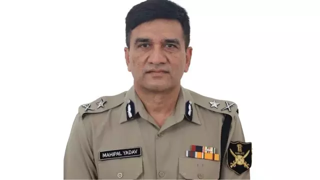 ನಿವೃತ್ತಿಗೆ ಮೂರು ದಿನ ಬಾಕಿ ಇರುವಾಗ ಕೇರಳದ ಎಡಿಜಿಪಿ ಮೃತ್ಯು ನಿವೃತ್ತಿಗೆ ಮೂರು ದಿನ ಬಾಕಿ ಇರುವಾಗ ಕೇರಳದ ಎಡಿಜಿಪಿ ಮೃತ್ಯು