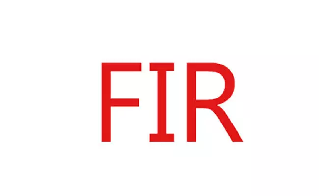 ಯಾದಗಿರಿ | ವಸತಿ ಶಾಲೆಯಲ್ಲಿ ವಿದ್ಯಾರ್ಥಿನಿ ಮಗುವಿಗೆ ಜನ್ಮ ನೀಡಿದ ಪ್ರಕರಣ : ಪೋಕ್ಸೋ ಕಾಯ್ದೆಯಡಿ ನಾಲ್ವರ ವಿರುದ್ಧ ಪ್ರಕರಣ ದಾಖಲು ಯಾದಗಿರಿ | ವಸತಿ ಶಾಲೆಯಲ್ಲಿ ವಿದ್ಯಾರ್ಥಿನಿ ಮಗುವಿಗೆ ಜನ್ಮ ನೀಡಿದ ಪ್ರಕರಣ : ಪೋಕ್ಸೋ ಕಾಯ್ದೆಯಡಿ ನಾಲ್ವರ ವಿರುದ್ಧ ಪ್ರಕರಣ ದಾಖಲು