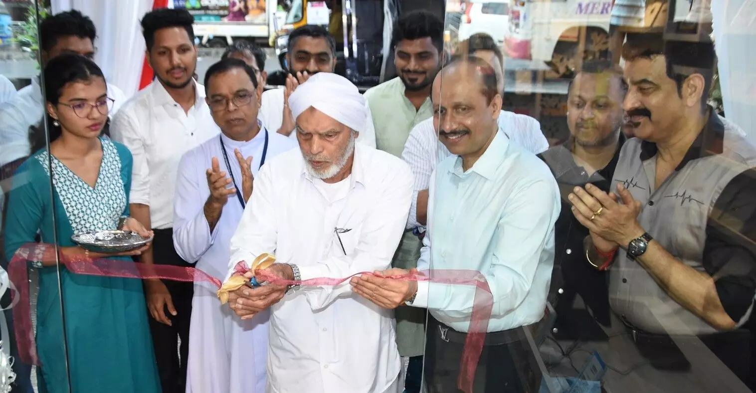 ಮಂಗಳೂರು: ಸಿಟಿ ಮಾರ್ಟ್ ಕಾರ್ಡ್ಸ್ ಆ್ಯಂಡ್ ಗ್ರಾಫಿಕ್ಸ್‌ನ ನವೀಕೃತ ಕಚೇರಿ ಉದ್ಘಾಟನೆ