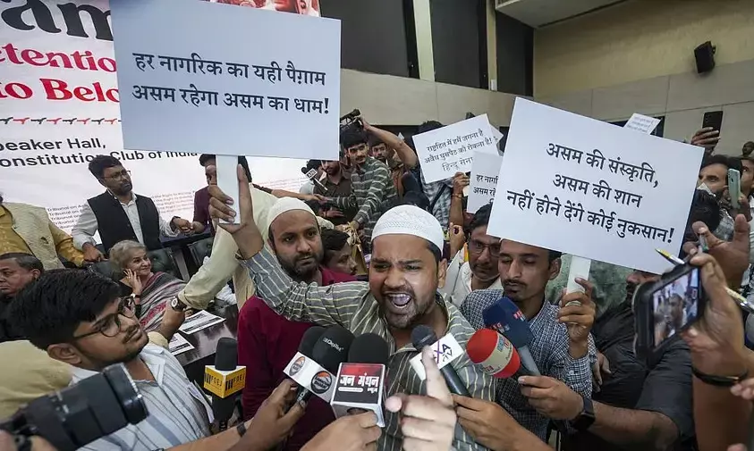 ಅಸ್ಸಾಂನಲ್ಲಿ ಅಂತರ್-ಧರ್ಮೀಯ ಭೂ ವರ್ಗಾವಣೆಗೆ ಪೊಲೀಸ್ ಪರಿಶೀಲನೆ ಕಡ್ಡಾಯ!