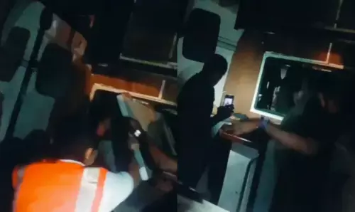 ಬೆಳಗಾವಿ | ಬಸ್ ಪಲ್ಟಿ : ಇಬ್ಬರು ಮೃತ್ಯು, 11 ಮಂದಿಗೆ ಗಾಯ