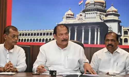 ದ.ಕ. ಜಿಲ್ಲೆಯಲ್ಲಿ ಮನೆ ನಿರ್ಮಾಣ ಪ್ರಗತಿ ಕುಂಠಿತ : ವಸತಿ ಸಚಿವರಿಂದ ಪ್ರಗತಿ ಪರಿಶೀಲನಾ ಸಭೆಗೆ ಐವನ್ ಒತ್ತಾಯ