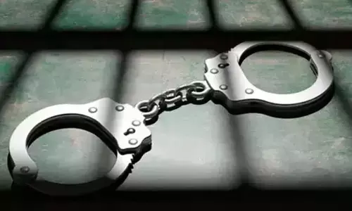 ಯಾದಗಿರಿ | ವಸತಿ ಶಾಲೆಯಲ್ಲಿ ವಿದ್ಯಾರ್ಥಿನಿ ಮಗುವಿಗೆ ಜನ್ಮ ನೀಡಿದ ಪ್ರಕರಣ : ಆರೋಪಿಯ ಬಂಧನ