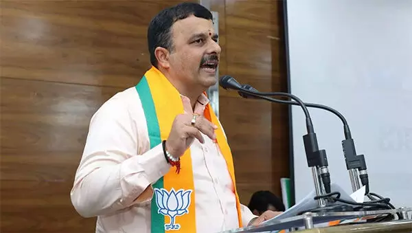 ರಾಜ್ಯ ಸರಕಾರದಿಂದ ತೆರಿಗೆ ಭಯೋತ್ಪಾದನೆ: ಶಾಸಕ ಸುನೀಲ್ ಕುಮಾರ್ ಆರೋಪ ರಾಜ್ಯ ಸರಕಾರದಿಂದ ತೆರಿಗೆ ಭಯೋತ್ಪಾದನೆ: ಶಾಸಕ ಸುನೀಲ್ ಕುಮಾರ್ ಆರೋಪ