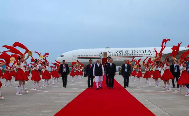 ಚೀನಾ ತಲುಪಿದ ಪ್ರಧಾನಿ ಮೋದಿ: ಏಳು ವರ್ಷಗಳ ನಂತರ ಚೀನಾಗೆ ಮೊದಲ ಬಾರಿ ಭೇಟಿ