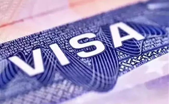 ಎಫ್-1 ವೀಸಾ ನಿಯಮ ಬಿಗಿಗೊಳಿಸಿದ ಅಮೆರಿಕ: ಭಾರತೀಯ ವಿದ್ಯಾರ್ಥಿಗಳಿಗೆ ಸಮಸ್ಯೆ