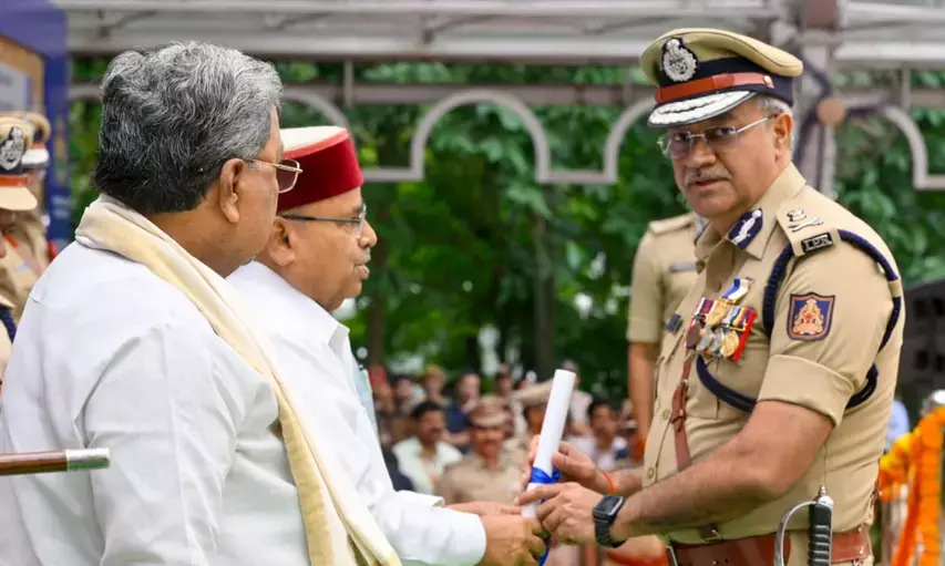 ಶಾಂತಿ, ಸುರಕ್ಷತೆ ಕಾಪಾಡಲು ಪೊಲೀಸರ ಪಾತ್ರ ಮಹತ್ತರ : ಥಾವರ್‌ ಚಂದ್ ಗೆಹ್ಲೋಟ್