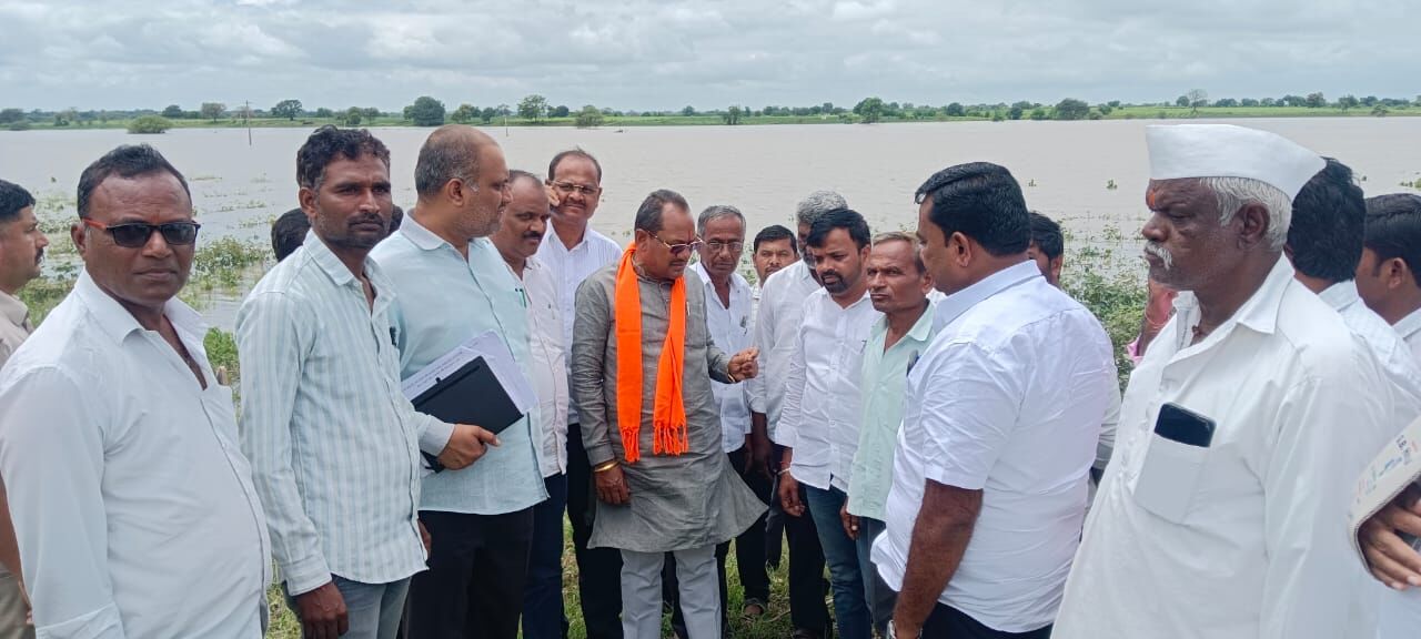 ಔರಾದ್ (ಬಿ) ಕ್ಷೇತ್ರಕ್ಕೆ 100 ಕೋಟಿ ರೂ. ಪ್ಯಾಕೇಜ್ ಘೋಷಿಸಲಿ : ಶಾಸಕ ಪ್ರಭು ಚೌವ್ಹಾಣ್