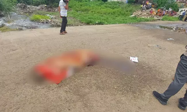 ಕಲಬುರಗಿ | ಮಾರಕಾಸ್ತ್ರಗಳಿಂದ ಕೊಚ್ಚಿ ವ್ಯಕ್ತಿಯ ಭೀಕರ ಹತ್ಯೆ