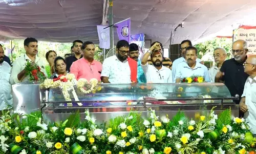 ಕೊಂಕಣಿ ಅಕಾಡಮಿಯ ಮಾಜಿ ಅಧ್ಯಕ್ಷ ಎರಿಕ್ ಒಝಾರಿಯೊ ಅಂತ್ಯಕ್ರಿಯೆ