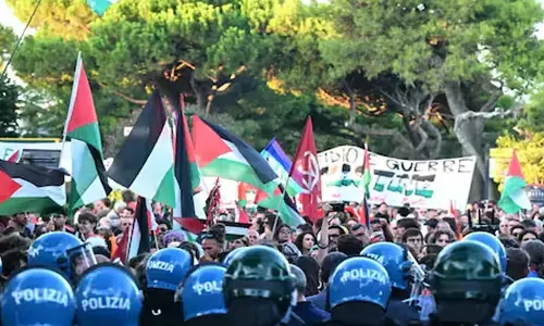 ಗಾಝಾ ಮೇಲೆ ಇಸ್ರೇಲ್ ದಿಗ್ಬಂಧನ ವಿರುದ್ಧ ವೆನಿಸ್ ಚಿತ್ರೋತ್ಸವದಲ್ಲಿ ಪ್ರತಿಭಟನೆ