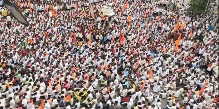 ಯಾದಗಿರಿ | ವಿವಿಧ ಬೇಡಿಕೆಗಳ ಈಡೇರಿಕೆಗೆ ಒತ್ತಾಯಿಸಿ ಕೋಲಿ ಸಮಾಜದಿಂದ ಪ್ರತಿಭಟನೆ ಯಾದಗಿರಿ | ವಿವಿಧ ಬೇಡಿಕೆಗಳ ಈಡೇರಿಕೆಗೆ ಒತ್ತಾಯಿಸಿ ಕೋಲಿ ಸಮಾಜದಿಂದ ಪ್ರತಿಭಟನೆ