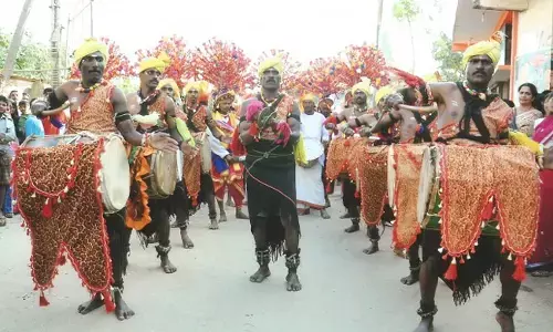 ‘ಡಿಜೆ ಬ್ಯಾನ್’ ತಮಟೆ, ಡೊಳ್ಳು ಸಹಿತ ಜಾನಪದ ಕಲಾವಿದರಿಗೆ ಹೆಚ್ಚಿದ ಬೇಡಿಕೆ