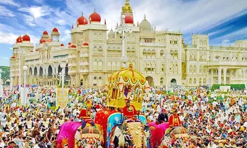 ವಿವೇಕದ ಬೆಳಕು ಎಲ್ಲೆಡೆ ಹರಡಲಿ