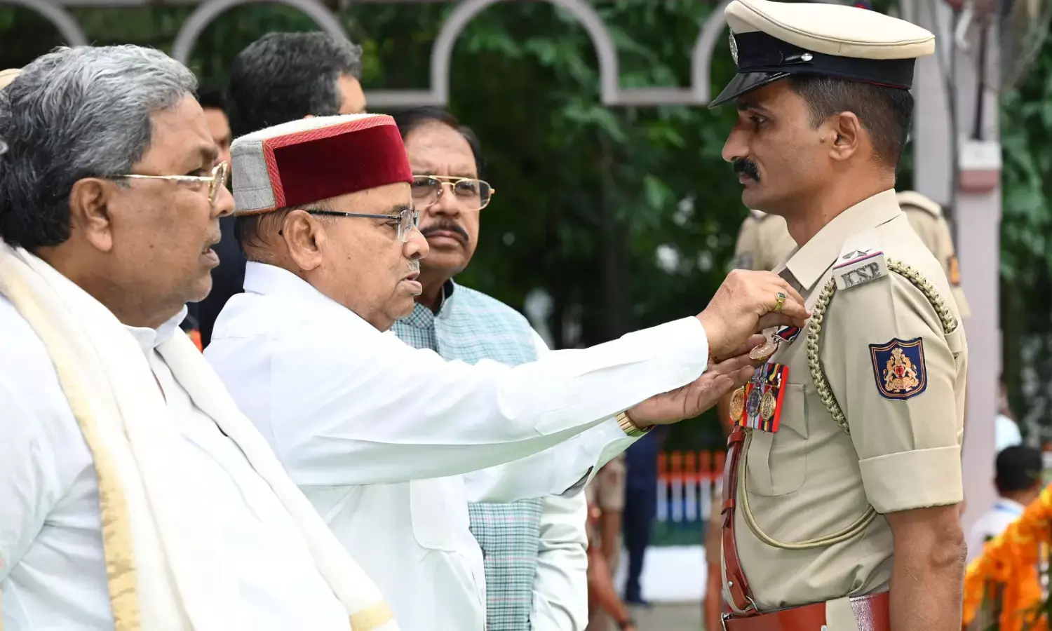 ಎಆರ್‌ಎಸ್ಸೈ ಶಂಕರ್‌ಗೆ ರಾಷ್ಟ್ರಪತಿ ಪದಕದ ಗೌರವ