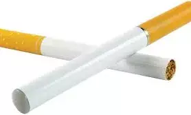 ಮುರ್ಡೇಶ್ವರ ಪೊಲೀಸರಿಂದ ದಾಳಿ: ನಿಷೇಧಿತ ಎಲೆಕ್ಟ್ರಾನಿಕ್ ಸಿಗರೇಟ್, ನಿಕೋಟಿನ್ ಲಿಕ್ವಿಡ್ ರೀಫಿಲ್‌ಗಳು ವಶಕ್ಕೆ