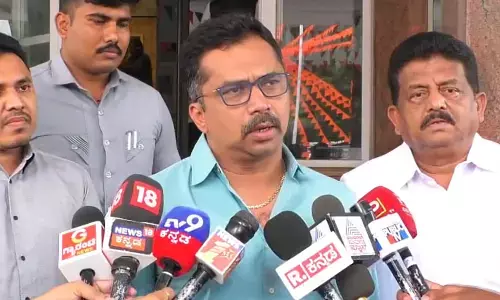 ನಾವು ಸಿದ್ದರಾಮಯ್ಯರ ಪರ ಇರುವುದರಿಂದಲೇ ಇಷ್ಟೆಲ್ಲ ಮಾಡುತ್ತಿದ್ದಾರೆ : ರಾಜೆಂದ್ರ ರಾಜಣ್ಣ ಆಕ್ರೋಶ