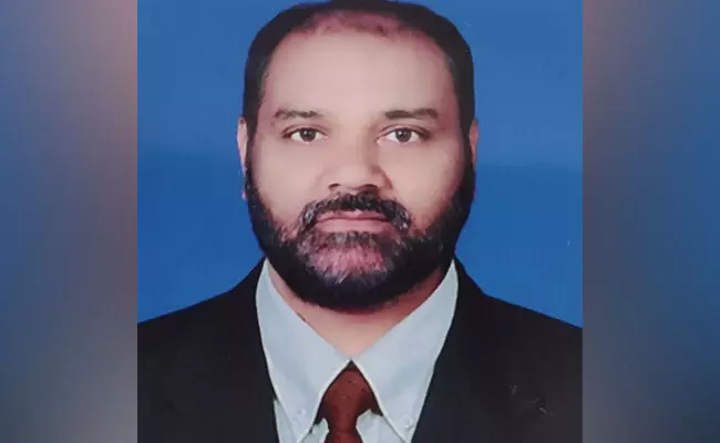 ವಾರ್ತಾಭಾರತಿಯ ಹಿರಿಯ ವರದಿಗಾರ ಎಂ.ಆರ್.ಮಾನ್ವಿಗೆ ʼಬಾರ್ಡೋಲಿ ಗೌರವ ಪ್ರಶಸ್ತಿʼ ವಾರ್ತಾಭಾರತಿಯ ಹಿರಿಯ ವರದಿಗಾರ ಎಂ.ಆರ್.ಮಾನ್ವಿಗೆ ʼಬಾರ್ಡೋಲಿ ಗೌರವ ಪ್ರಶಸ್ತಿʼ