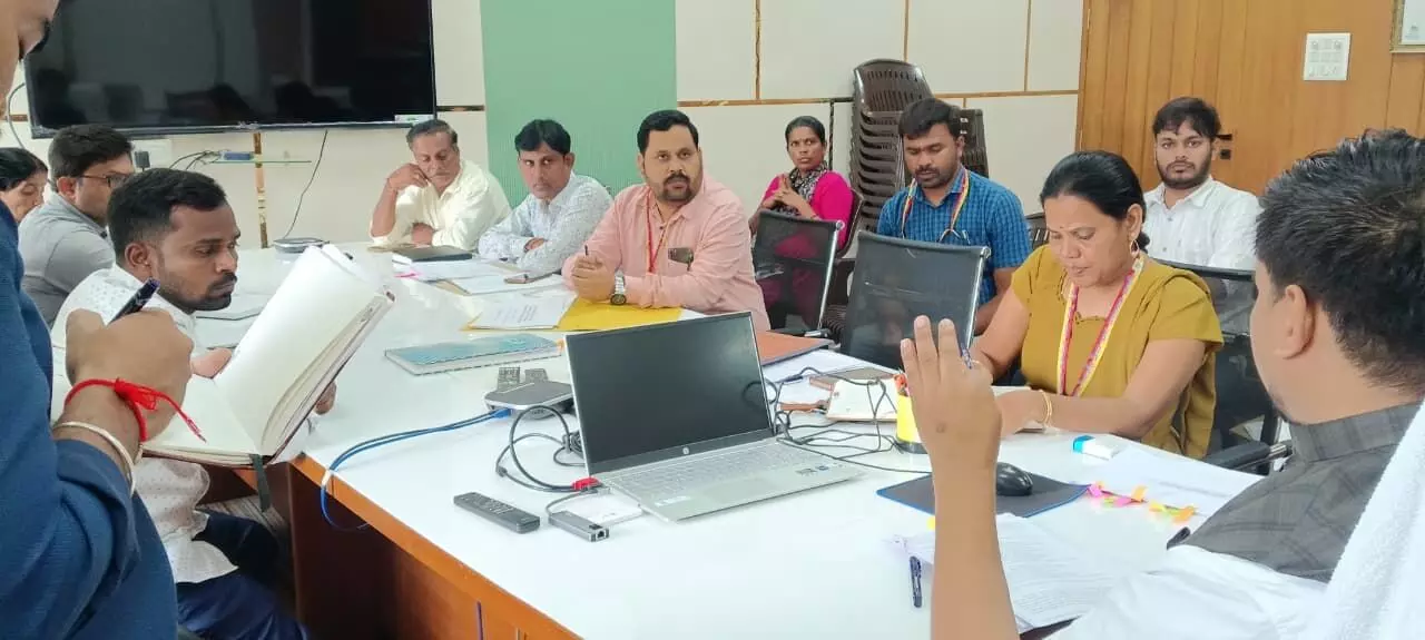 ವಿಜಯನಗರ | ಗ್ರಾಮ ಪಂಚಾಯತ್‌ಗಳಲ್ಲಿ ಕಡ್ಡಾಯವಾಗಿ ಕುಡಿಯುವ ನೀರನ್ನು ಪರೀಕ್ಷಿಸಿ ಸರಬರಾಜು ಮಾಡಿ : ಜಿಪಂ ಸಿಇಒ