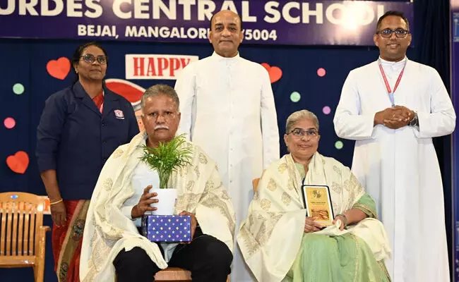 ಮಂಗಳೂರು | ಲೂರ್ಡ್ಸ್ ಸೆಂಟ್ರಲ್ ಶಾಲೆಯಲ್ಲಿ ಹಿರಿಯರ ದಿನಾಚರಣೆ