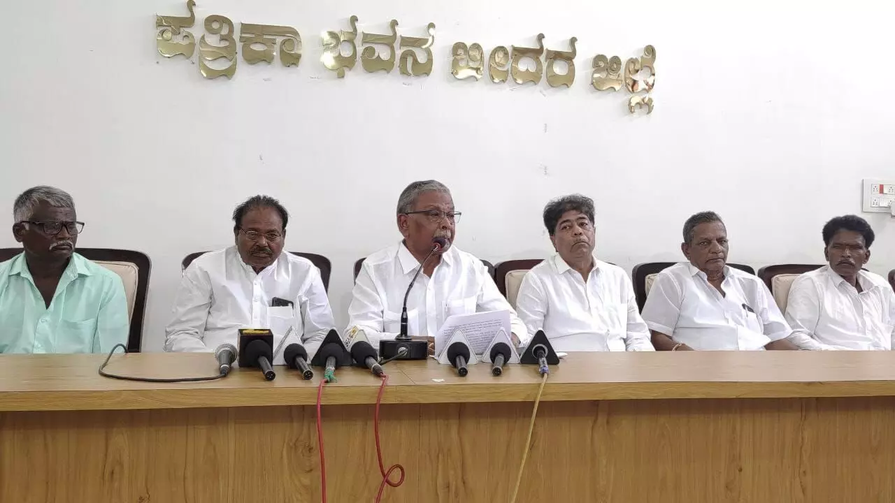 ಬೀದರ್ | ಬಿಎಸ್ಎಸ್ಕೆ ಕಾರ್ಖಾನೆ ಪುನರ್ ಆರಂಭಿಸಲು ಸುಭಾಷ್ ಕಲ್ಲೂರ್ ಒತ್ತಾಯ ಬೀದರ್ | ಬಿಎಸ್ಎಸ್ಕೆ ಕಾರ್ಖಾನೆ ಪುನರ್ ಆರಂಭಿಸಲು ಸುಭಾಷ್ ಕಲ್ಲೂರ್ ಒತ್ತಾಯ