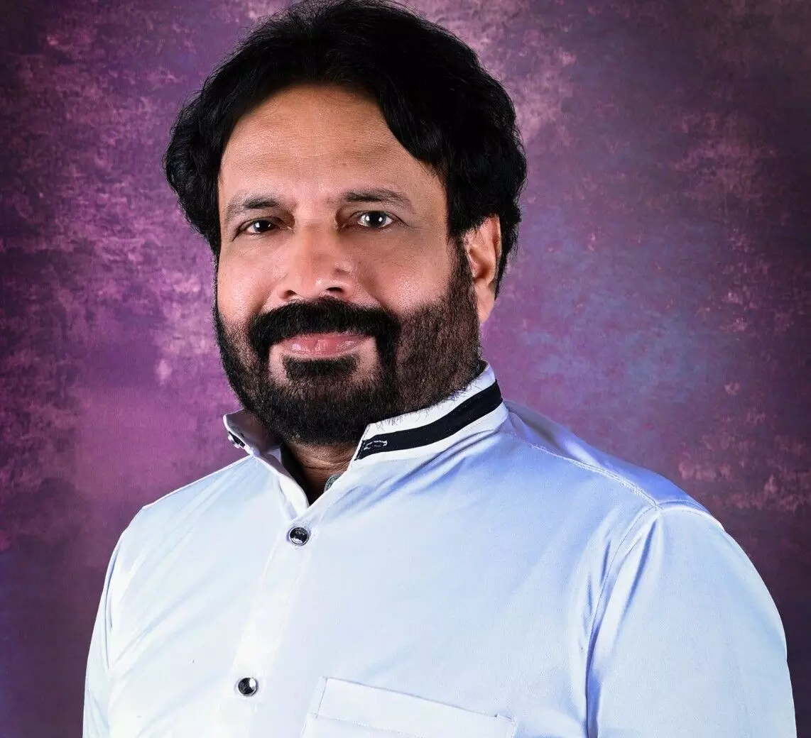 ಬಸ್ ಮಾಲಕರ ಸಂಘದ ಅಧ್ಯಕ್ಷರಾಗಿ ಅಝೀಝ್ ಪರ್ತಿಪ್ಪಾಡಿ ಆಯ್ಕೆ ಬಸ್ ಮಾಲಕರ ಸಂಘದ ಅಧ್ಯಕ್ಷರಾಗಿ ಅಝೀಝ್ ಪರ್ತಿಪ್ಪಾಡಿ ಆಯ್ಕೆ