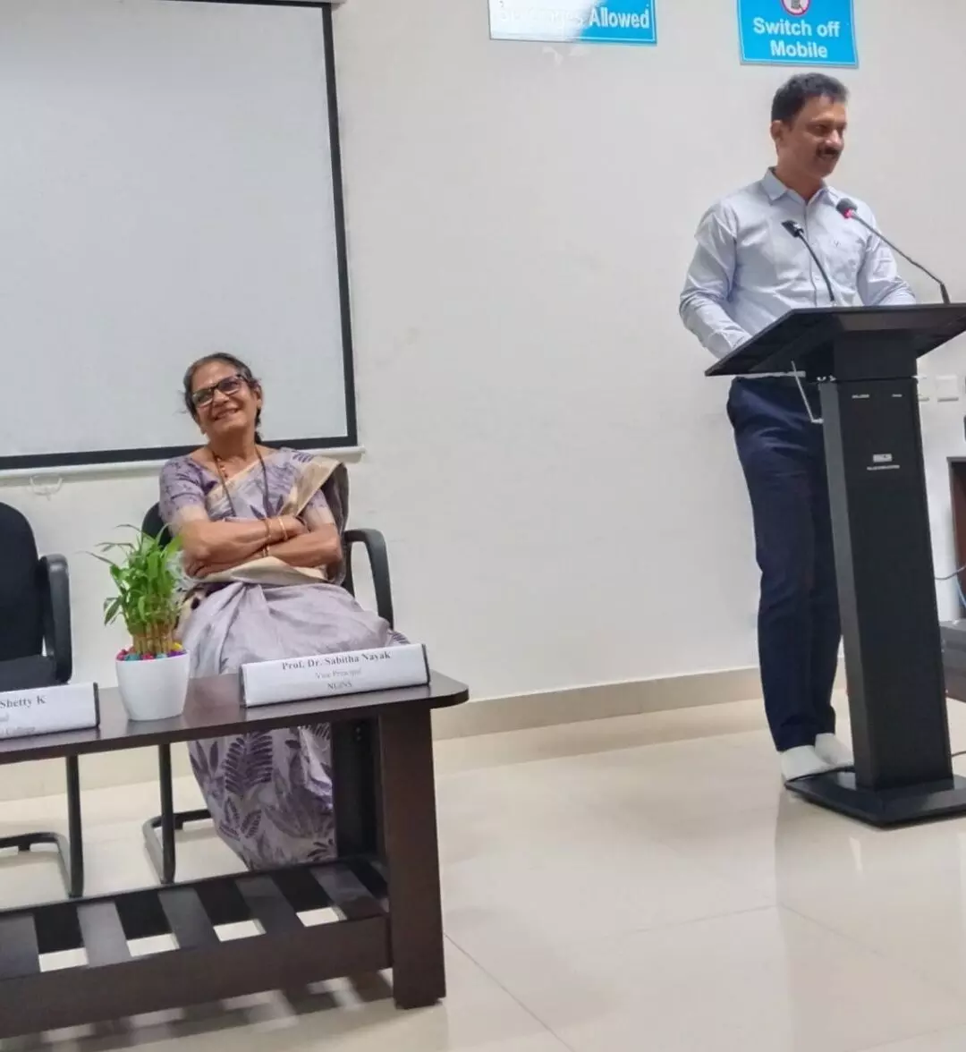 ಪ್ರಥಮ ಚಿಕಿತ್ಸೆ ಹಾಗೂ ಜೀವರಕ್ಷಣಾ ಕೌಶಲ್ಯ ತರಬೇತಿ| ಎನ್.ಎಸ್.ಎಸ್ ಬದುಕು ಕಲಿಸುತ್ತದೆ: ಡಾ. ನವೀನ್ ಶೆಟ್ಟಿ ಪ್ರಥಮ ಚಿಕಿತ್ಸೆ ಹಾಗೂ ಜೀವರಕ್ಷಣಾ ಕೌಶಲ್ಯ ತರಬೇತಿ| ಎನ್.ಎಸ್.ಎಸ್ ಬದುಕು ಕಲಿಸುತ್ತದೆ: ಡಾ. ನವೀನ್ ಶೆಟ್ಟಿ