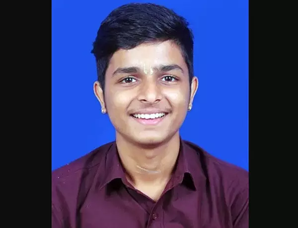 ಪುತ್ತೂರು| ಬಿಜೆಪಿ ಮುಖಂಡನ ಪುತ್ರನಿಂದ ಅತ್ಯಾಚಾರ, ವಂಚನೆ ಪ್ರಕರಣ: ಆರೋಪಿ ಶ್ರೀಕೃಷ್ಣರಾವ್ ಜೈಲಿನಿಂದ ಬಿಡುಗಡೆ ಪುತ್ತೂರು| ಬಿಜೆಪಿ ಮುಖಂಡನ ಪುತ್ರನಿಂದ ಅತ್ಯಾಚಾರ, ವಂಚನೆ ಪ್ರಕರಣ: ಆರೋಪಿ ಶ್ರೀಕೃಷ್ಣರಾವ್ ಜೈಲಿನಿಂದ ಬಿಡುಗಡೆ