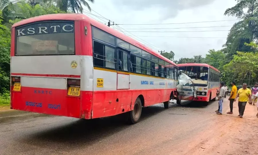 ಸುಳ್ಯ: ಸರಕಾರಿ ಬಸ್‍ಗಳ ಮಧ್ಯೆ ಅಪಘಾತ: 20ಕ್ಕೂ ಅಧಿಕ ಮಂದಿ ಪ್ರಯಾಣಿಕರಿಗೆ ಗಾಯ