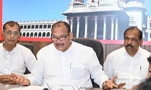 ಮಂಗಳೂರು ವಿಮಾನ ನಿಲ್ದಾಣ ರನ್ ವೇ ವಿಸ್ತರಣೆ : ಭೂಮಿ ಕಳೆದುಕೊಳ್ಳುವವರಿಗೆ ಉದ್ಯೋಗ ವಸತಿಗೆ ಐವನ್ ಡಿಸೋಜಾ ಒತ್ತಾಯ