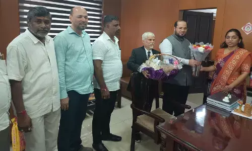 ಭಟ್ಕಳದಲ್ಲಿ ಸಮಸ್ಯೆ ಪರಿಹಾರಕ್ಕೆ ಜಿಲ್ಲಾಧಿಕಾರಿ, ಎಸ್‌ಪಿಯನ್ನು ಭೇಟಿಯಾದ ಅನಿವಾಸಿ ಭಾರತೀಯರ ನಿಯೋಗ