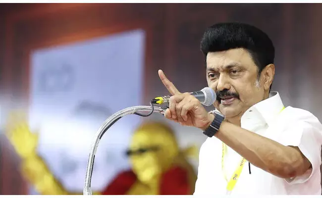 ಪೆರಿಯಾರ್ ರ ವೈಚಾರಿಕ ಬೆಳಕು ಜಗತ್ತಿನಾದ್ಯಂತ ಬೆಳಗುತ್ತಿದೆ: ತಮಿಳುನಾಡು ಸಿಎಂ ಎಂ.ಕೆ.ಸ್ಟಾಲಿನ್ ಶ್ಲಾಘನೆ ಪೆರಿಯಾರ್ ರ ವೈಚಾರಿಕ ಬೆಳಕು ಜಗತ್ತಿನಾದ್ಯಂತ ಬೆಳಗುತ್ತಿದೆ: ತಮಿಳುನಾಡು ಸಿಎಂ ಎಂ.ಕೆ.ಸ್ಟಾಲಿನ್ ಶ್ಲಾಘನೆ