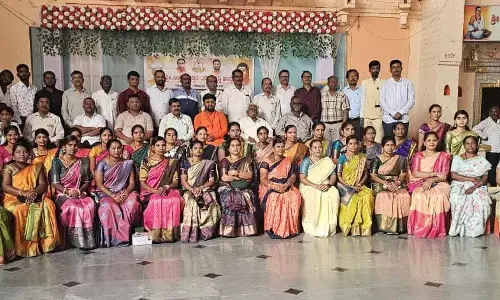 ಕಲಬುರಗಿ | ಶಿಕ್ಷಕರ ಕೈಯಲ್ಲಿ ಮಕ್ಕಳ ಭವಿಷ್ಯವಿದೆ : ಡಾ.ಚಂದ್ರಕಾಂತ ಕೆಳಮನಿ