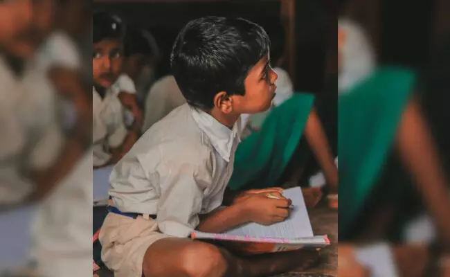 ರಾಜಸ್ಥಾನ | ಶಾಲಾ ಕಟ್ಟಡ ಕುಸಿತದ ಬಳಿಕ ತನ್ನ ಮನೆಯನ್ನೇ ಶಾಲೆಗೆ ನೀಡಿದ ರೈತ!